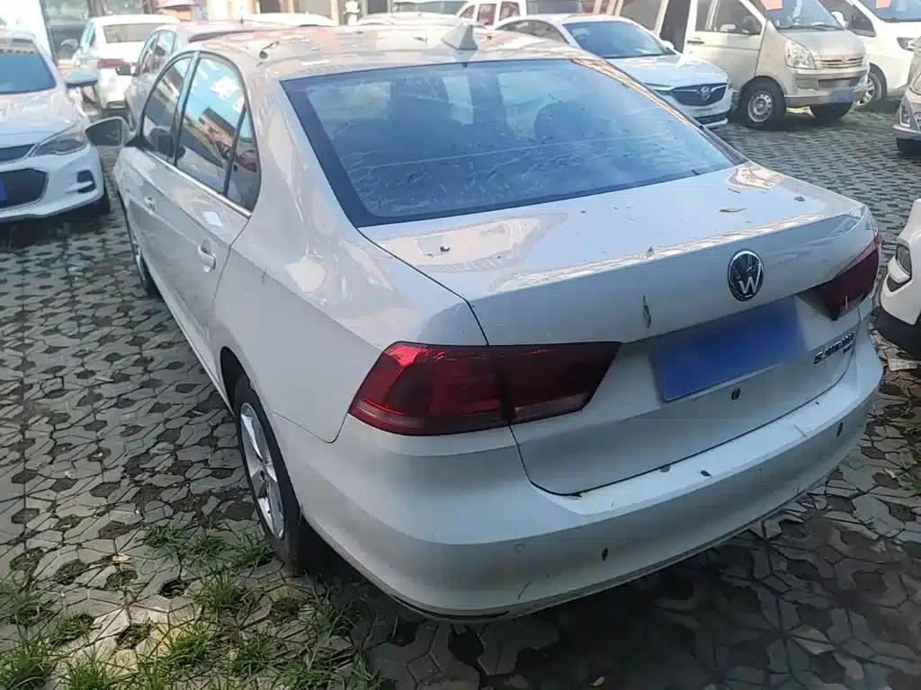Santana 2015 1.6L Manual Comfort Edition — миниатюра 5
