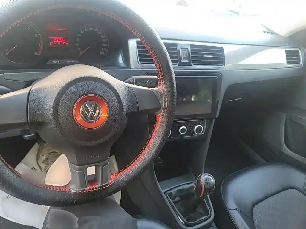 Santana 2015 1.6L Manual Comfort Edition — миниатюра 10