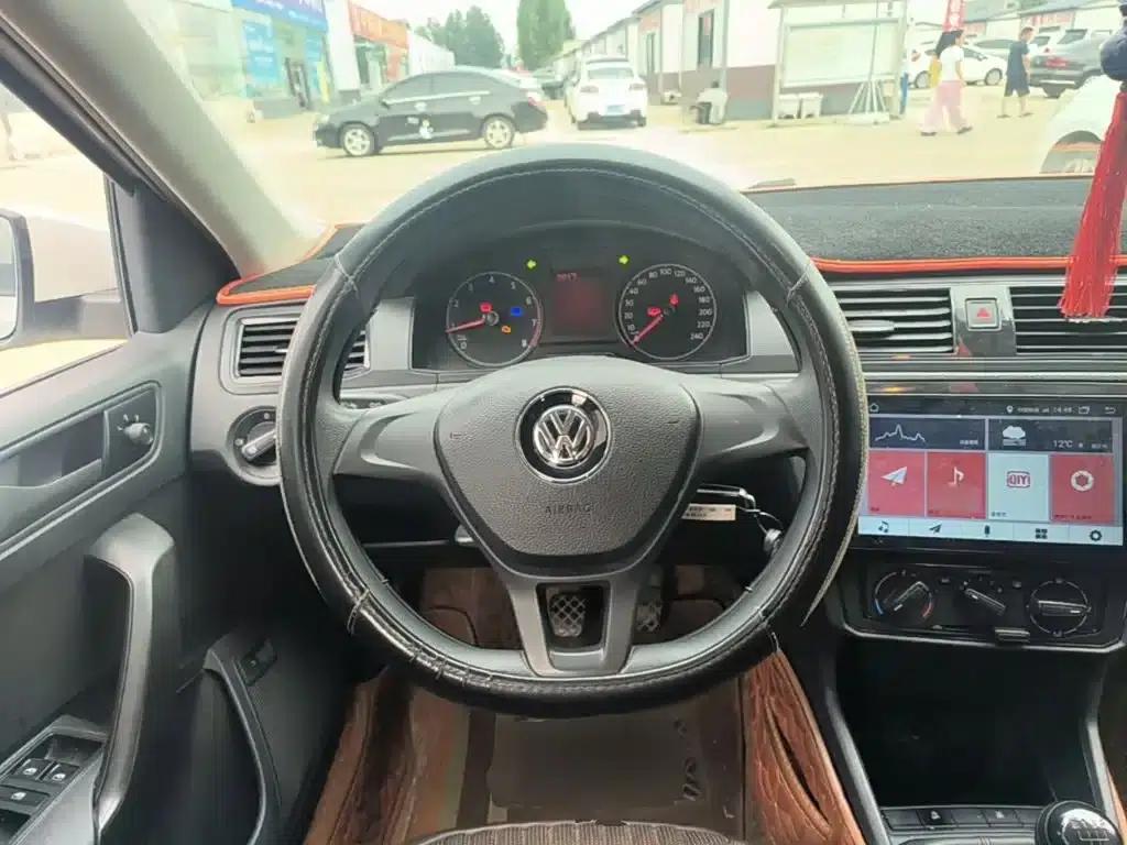 Santana 2019 1.5L Manual Fashion Edition (National VI Emission Standard) — миниатюра 11