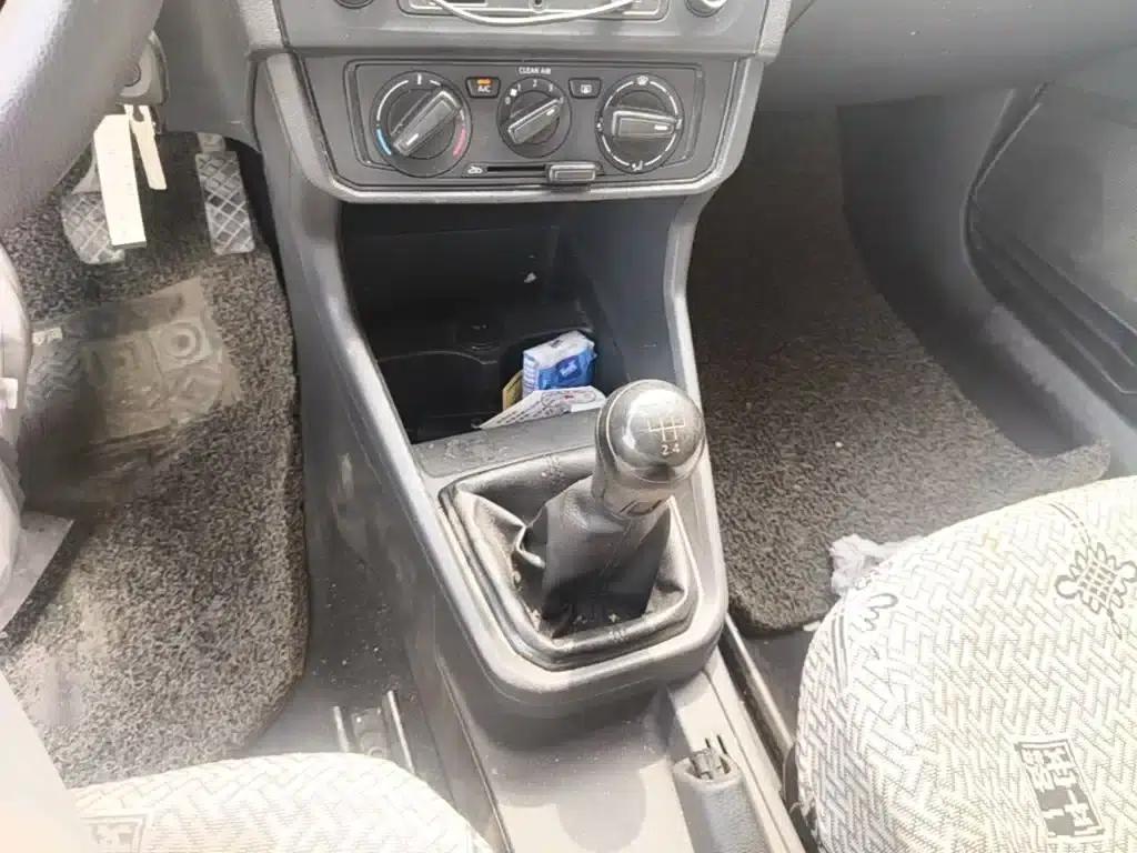 Santana 2016 1.4L Manual Fashion Edition — миниатюра 21
