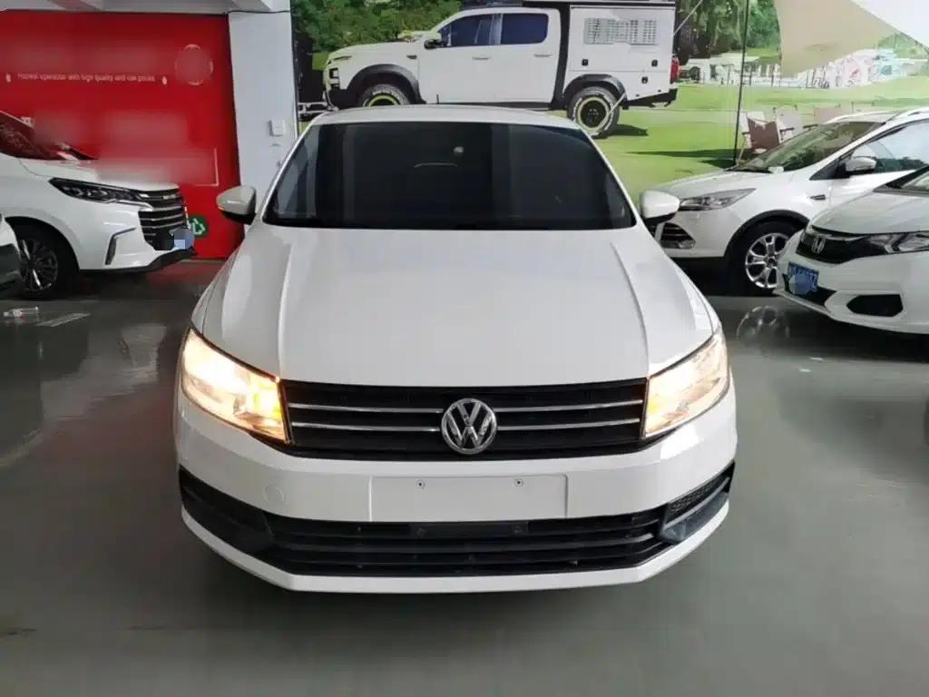 Santana 2018 1.5L Manual Fashion Edition — миниатюра 3