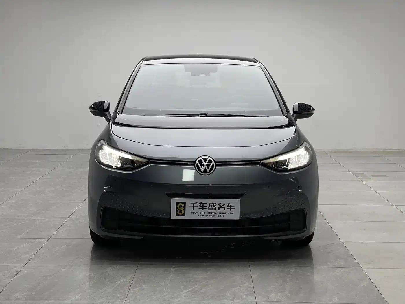 Volkswagen ID.3 2025 Smart Edition - Outstanding Version — миниатюра 2