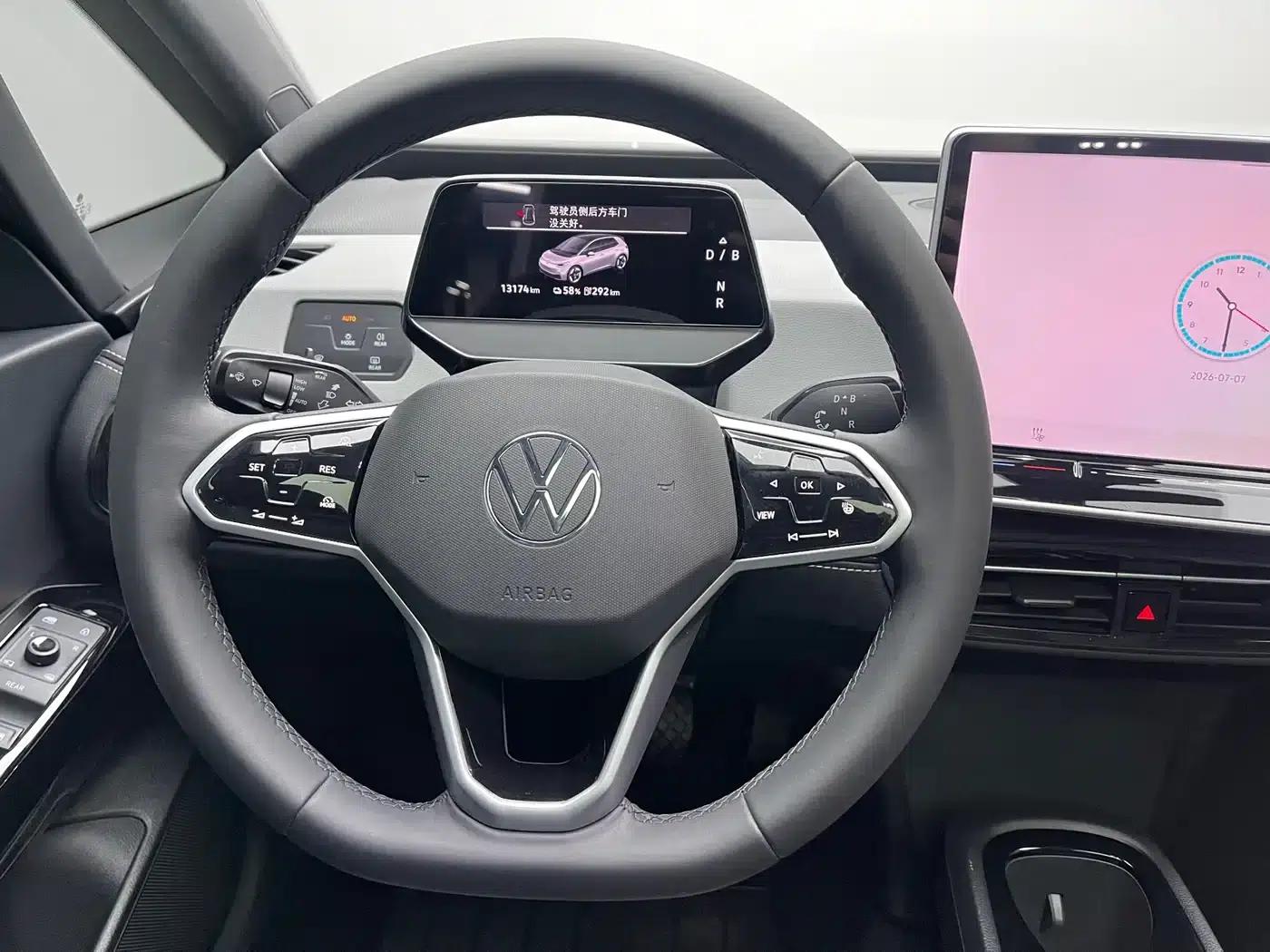 Volkswagen ID.3 2025 Smart Edition - Outstanding Version — миниатюра 12