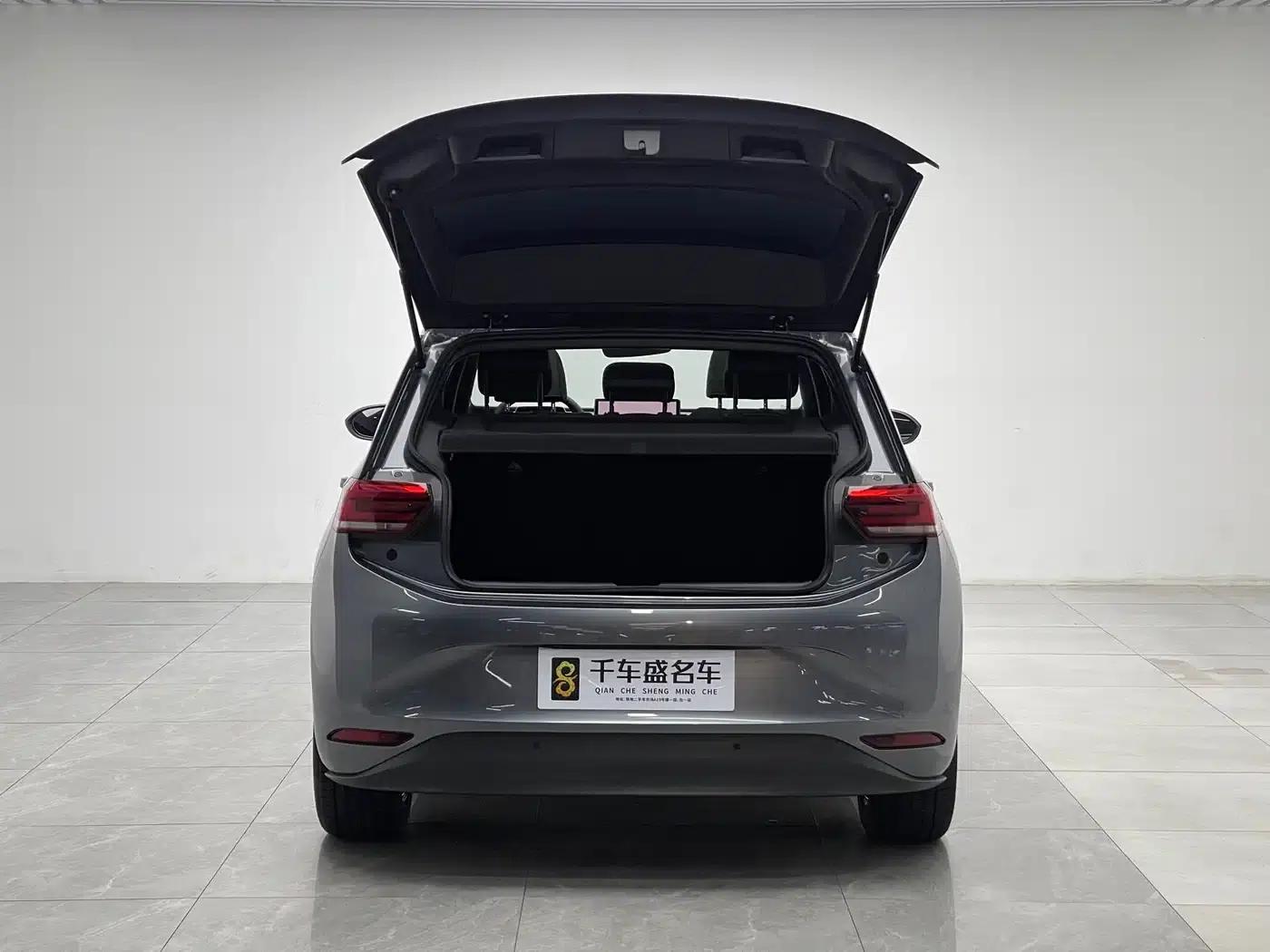 Volkswagen ID.3 2025 Smart Edition - Outstanding Version — миниатюра 10