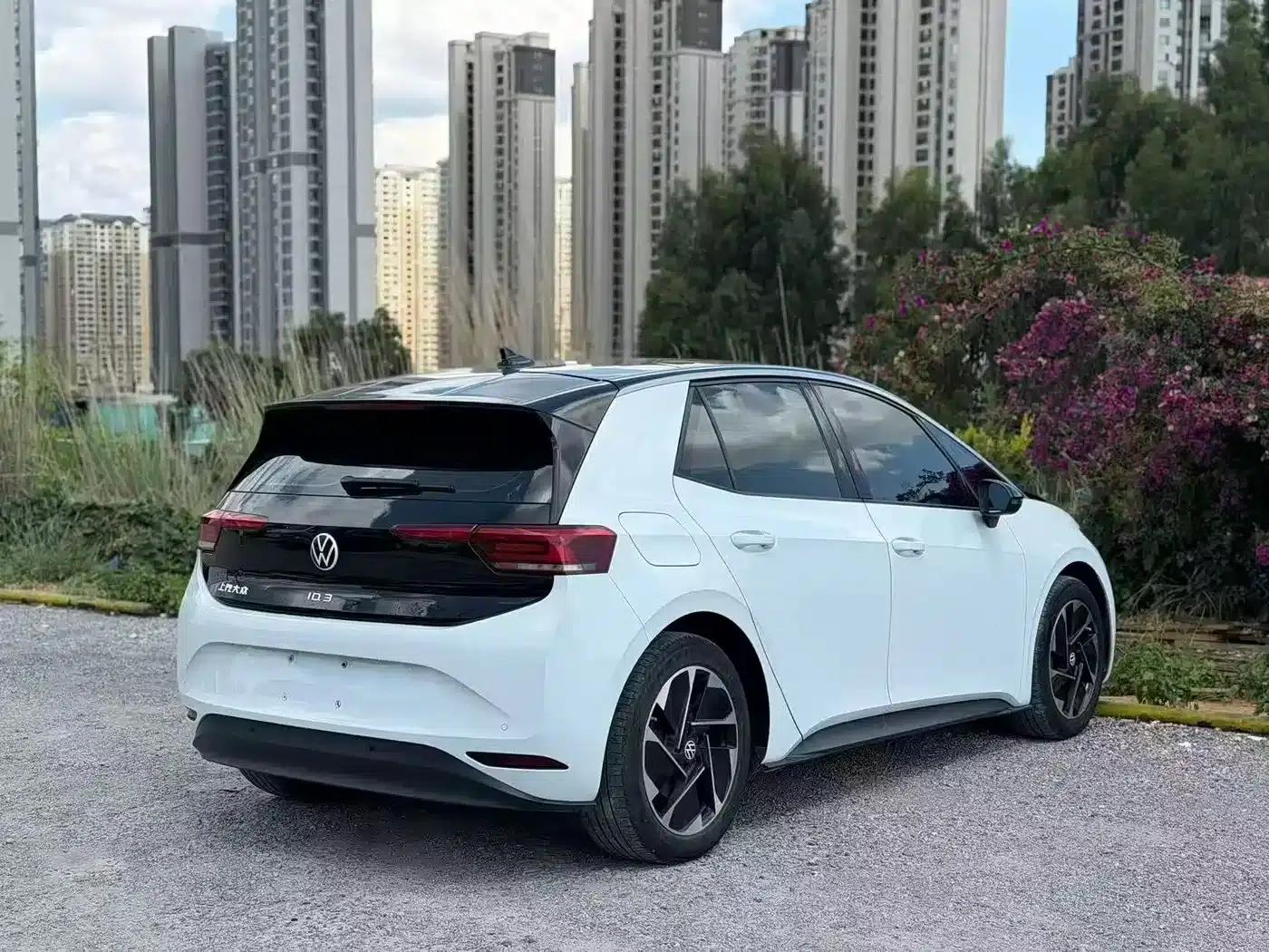 Volkswagen ID.3 2023 Pure Smart Edition — миниатюра 8