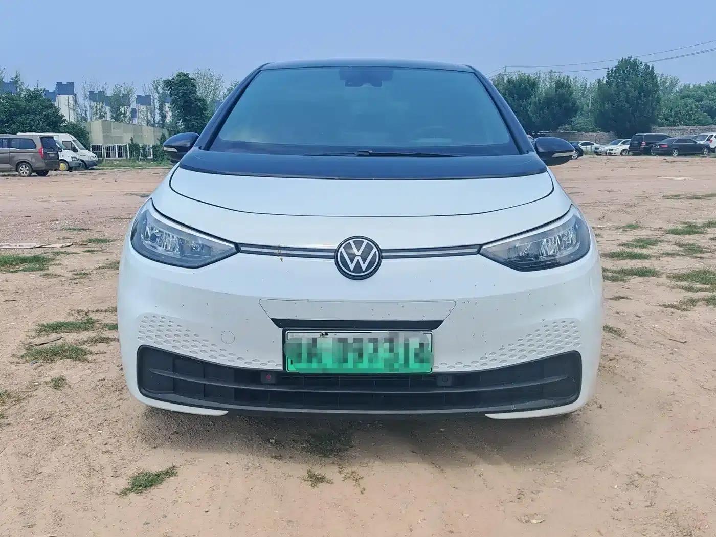 Volkswagen ID.3 2023 Upgraded Pure Smart Edition — миниатюра 2