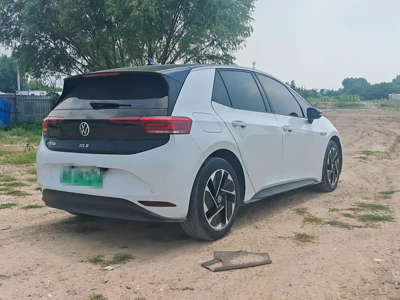 Volkswagen ID.3 2023 Upgraded Pure Smart Edition — миниатюра 4