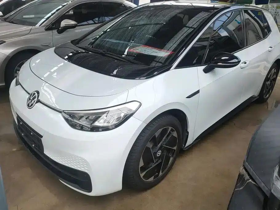 Volkswagen ID.3 2022 Pure Edition — миниатюра 1