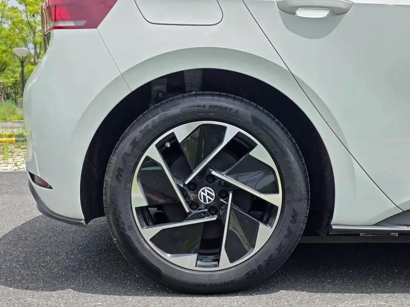 Volkswagen ID.3 2026 Smart Edition - Ultimate Edition — миниатюра 22