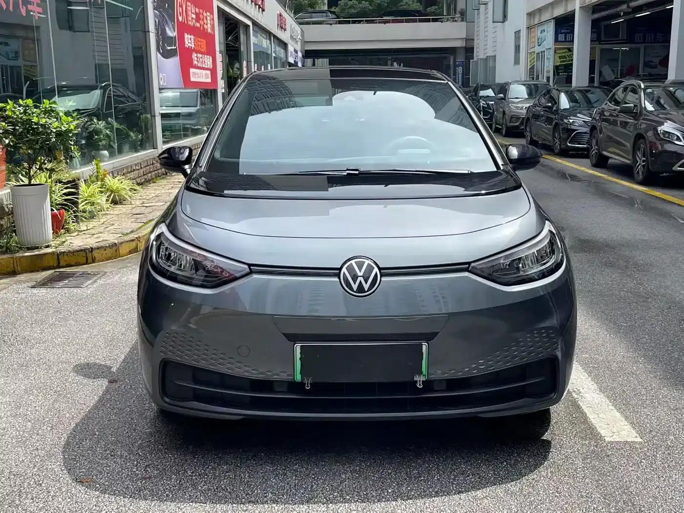 Volkswagen ID.3 2025 Smart Edition - Pure Intelligent Enjoyment Version — миниатюра 2