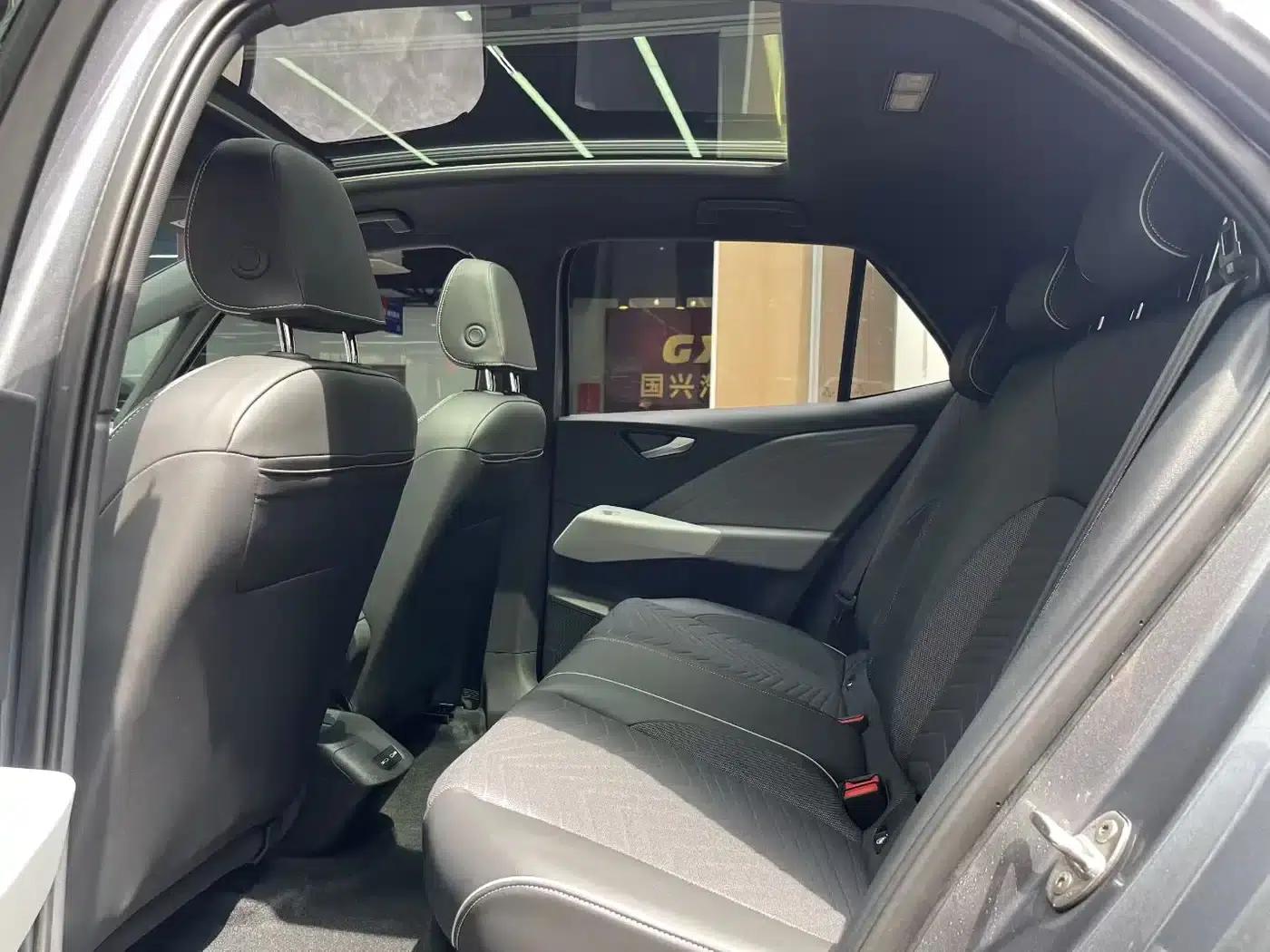 Volkswagen ID.3 2025 Smart Edition - Pure Intelligent Enjoyment Version — миниатюра 8