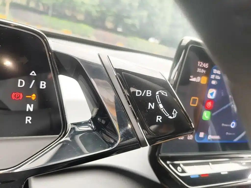 Volkswagen ID.3 2024 Outstanding Edition — миниатюра 14