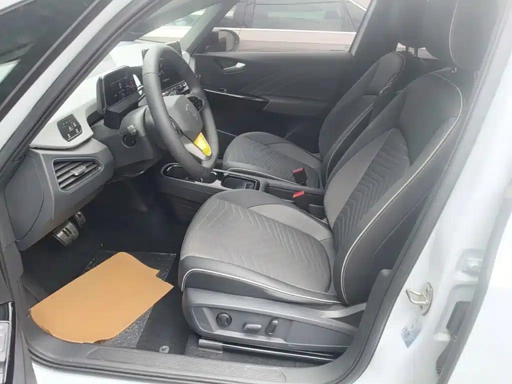 Volkswagen ID.3 2024 Outstanding Edition — миниатюра 15