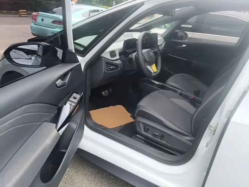 Volkswagen ID.3 2024 Outstanding Edition — миниатюра 16
