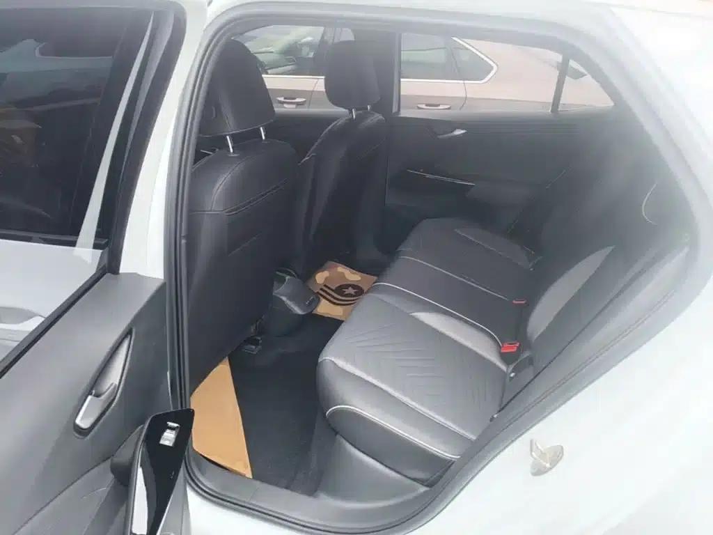 Volkswagen ID.3 2024 Outstanding Edition — миниатюра 17