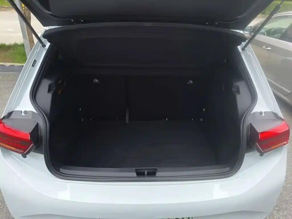 Volkswagen ID.3 2024 Outstanding Edition — миниатюра 19