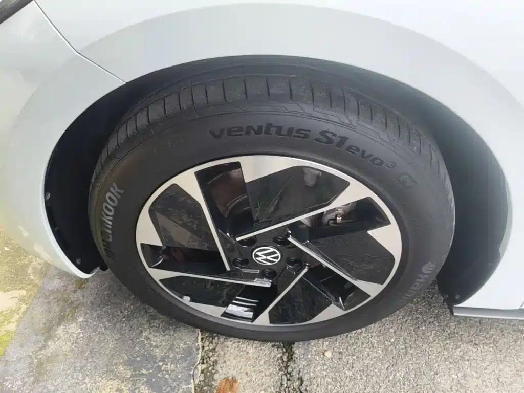 Volkswagen ID.3 2024 Outstanding Edition — миниатюра 23