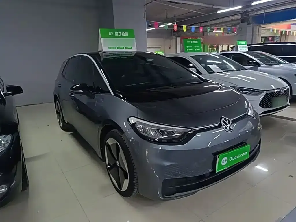 Volkswagen ID.3 2023 Pure Smart Edition — миниатюра 4