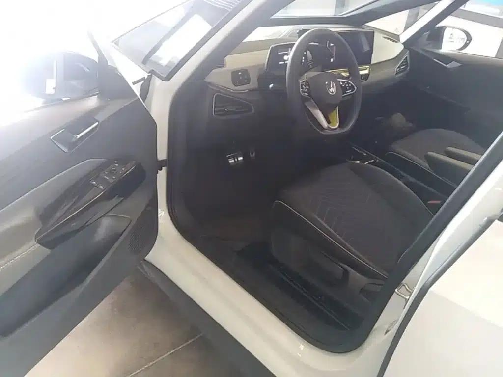 Volkswagen ID.3 2023 Pure Smart Edition — миниатюра 16