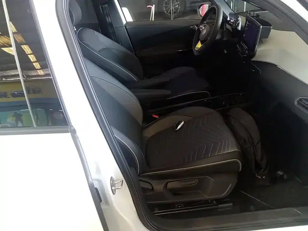 Volkswagen ID.3 2023 Pure Smart Edition — миниатюра 25