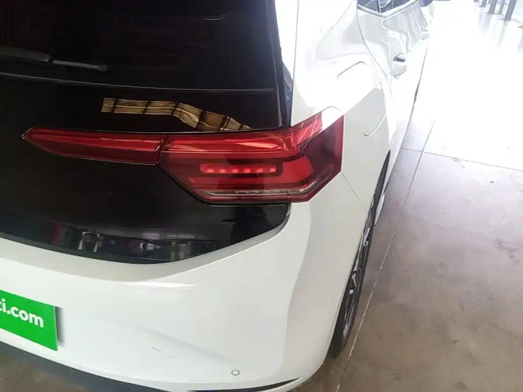Volkswagen ID.3 2023 Pure Smart Edition — миниатюра 8