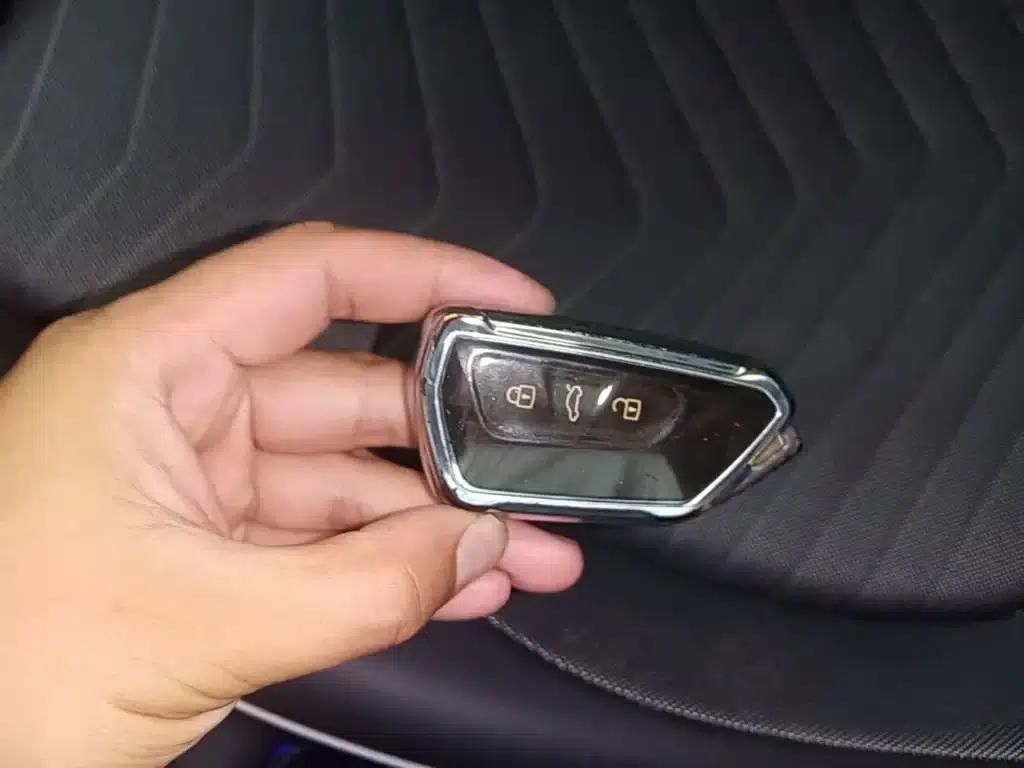 Volkswagen ID.3 2023 Pure Smart Edition — миниатюра 9