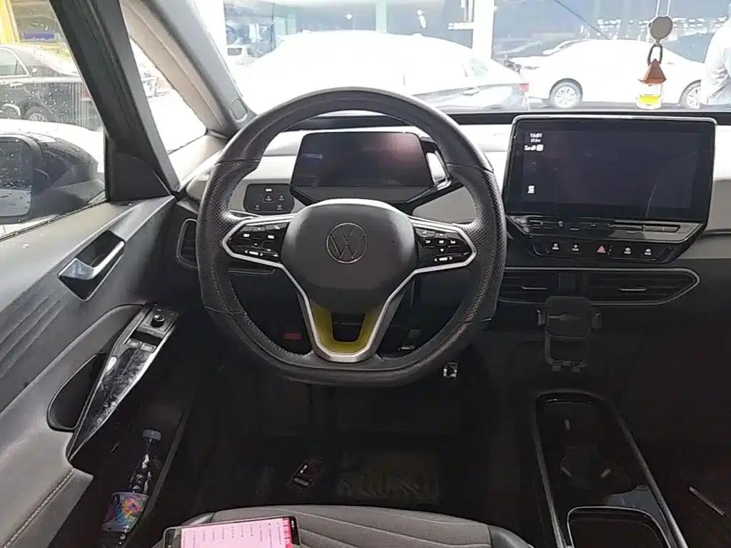 Volkswagen ID.3 2023 Pure Smart Edition — миниатюра 11