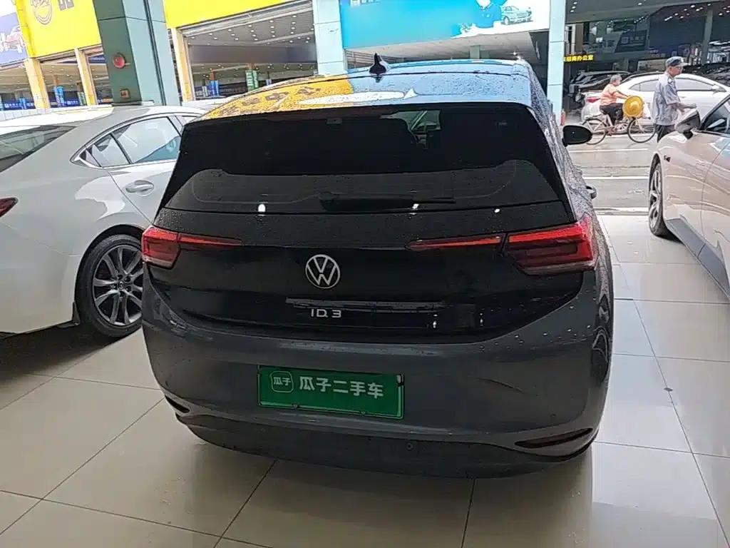 Volkswagen ID.3 2023 Pure Smart Edition — миниатюра 6
