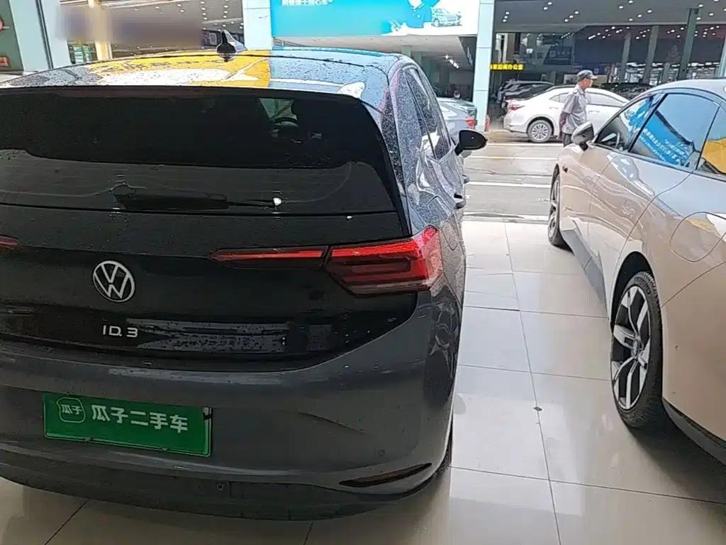 Volkswagen ID.3 2023 Pure Smart Edition — миниатюра 8