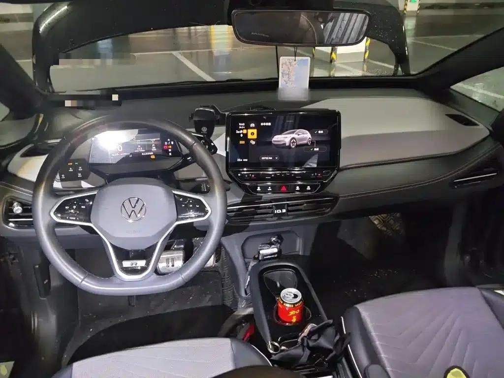 Volkswagen ID.3 2024 Outstanding Edition — миниатюра 13