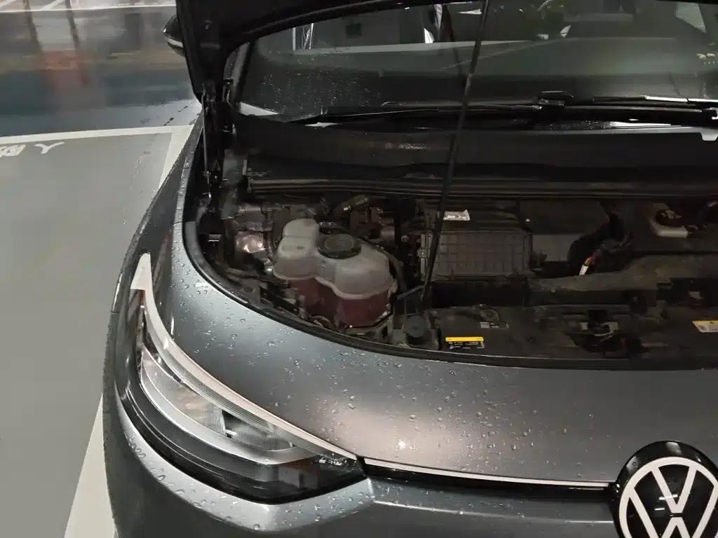 Volkswagen ID.3 2024 Outstanding Edition — миниатюра 21