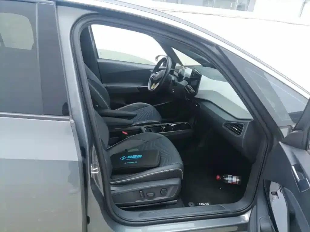 Volkswagen ID.3 2023 Upgraded Intelligent Edition — миниатюра 11