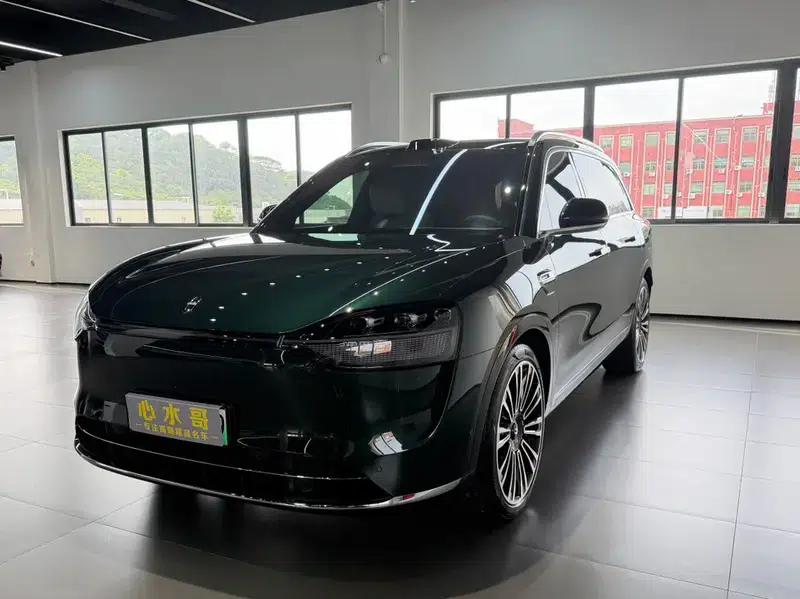 Wenjie M9 2024 Extended Range Ultra 5-Seater — миниатюра 1