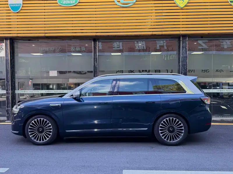Wenjie M9 2025 Ultra Extended Range Six-Seat Version (192-line LiDAR) — миниатюра 3