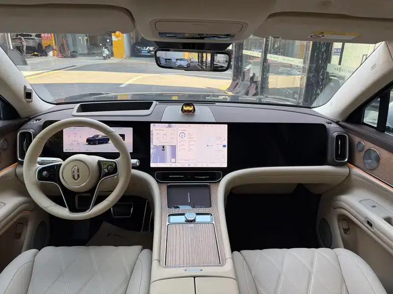 Wenjie M9 2025 Ultra Extended Range Six-Seat Version (192-line LiDAR) — миниатюра 6
