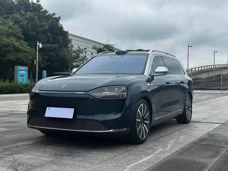 Wenjie M9 2024 Pure Electric Max Six-Seat Version — миниатюра 1