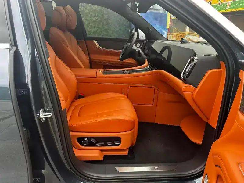 Wenjie M9 2024 Pure Electric Max Six-Seat Version — миниатюра 7