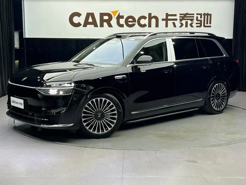 Wenjie M9 2025 Ultra Extended Range Six-Seat Version (192-line LiDAR) — миниатюра 1
