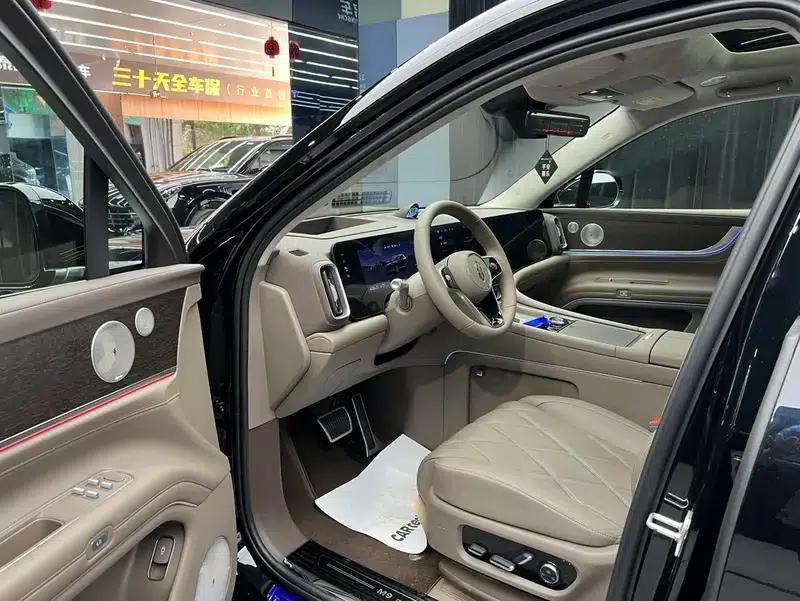 Wenjie M9 2025 Ultra Extended Range Six-Seat Version (192-line LiDAR) — миниатюра 11