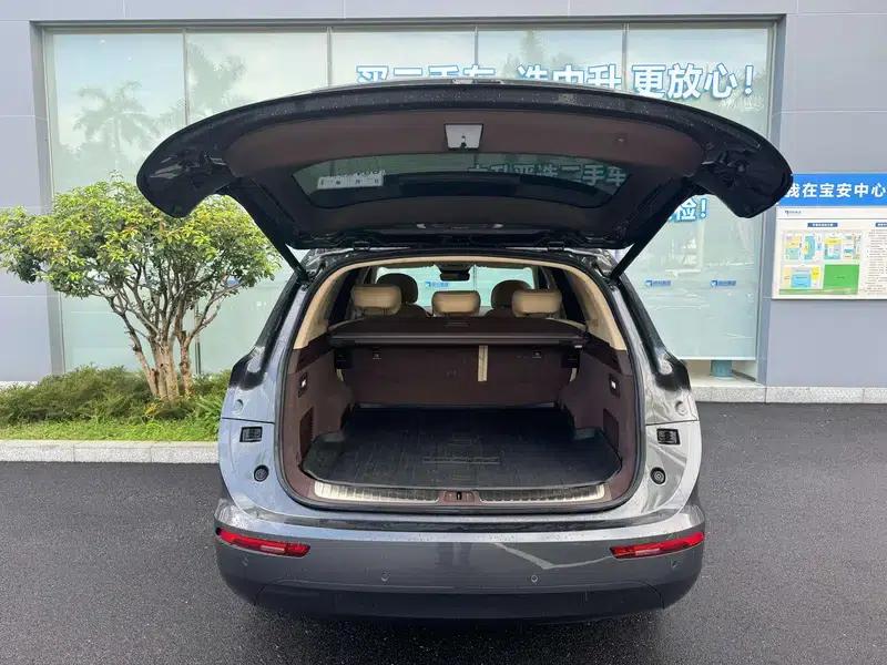 Wenjie M7 2024 Plus 5-seater Rear-wheel drive version — миниатюра 11