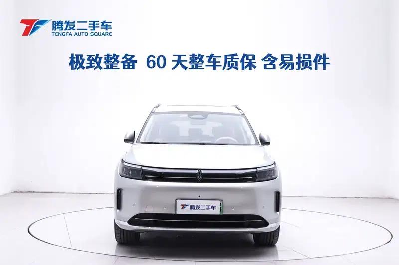 Wenjie M7 2024 Pro 5-Seat Rear-Wheel Drive Intelligent Driving Edition — миниатюра 2