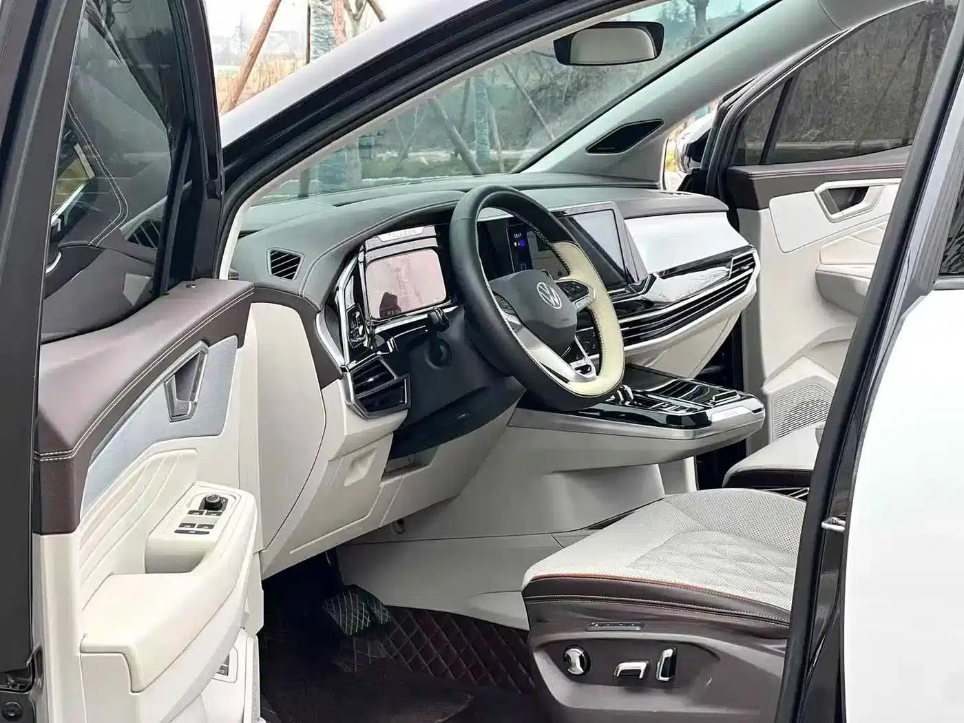 2022 Range Rover 380TSI 4WD Flagship Edition (6-seater) — миниатюра 9