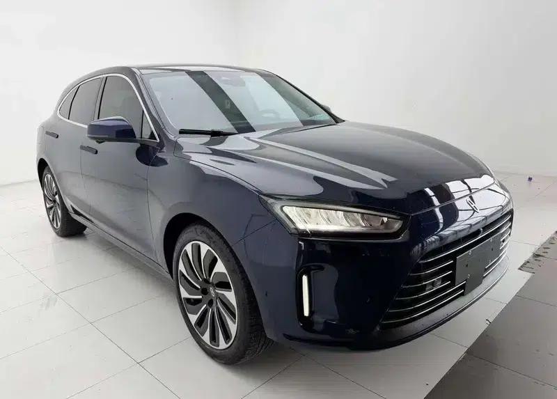 Wenjie M5 2022 Extended Range AWD Performance Edition — миниатюра 3
