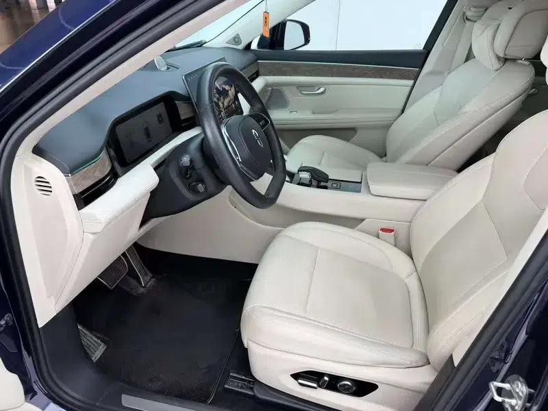 Wenjie M5 2022 Extended Range AWD Performance Edition — миниатюра 8