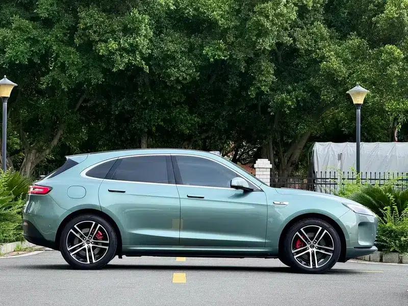 Wenjie M5 2023 Extended Range 4WD Intelligent Driving Edition — миниатюра 6