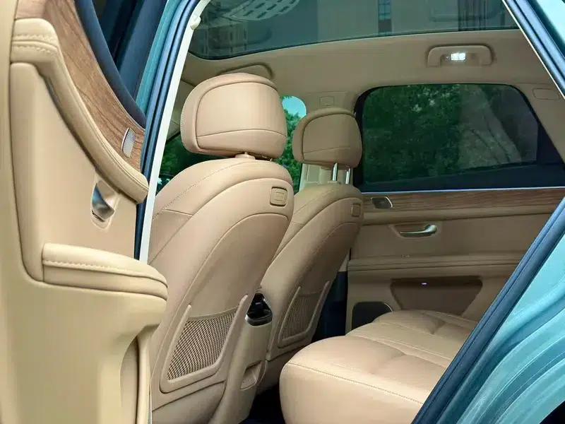 Wenjie M5 2023 Extended Range 4WD Intelligent Driving Edition — миниатюра 9