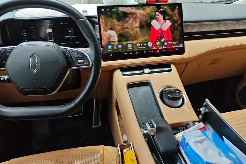 Wenjie M5 2022 Extended Range Rear-Wheel Drive Standard Edition — миниатюра 12