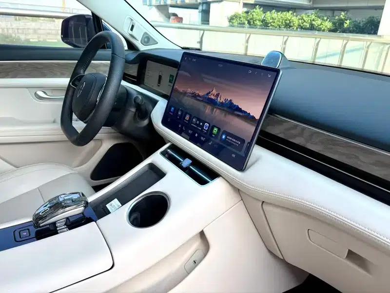 Wenjie M5 2022 Extended Range Rear-Wheel Drive Standard Edition — миниатюра 12