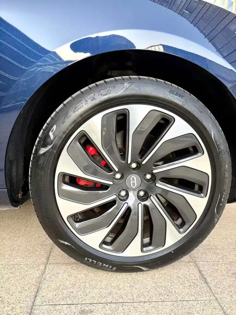 Wenjie M5 2022 Extended Range Rear-Wheel Drive Standard Edition — миниатюра 10