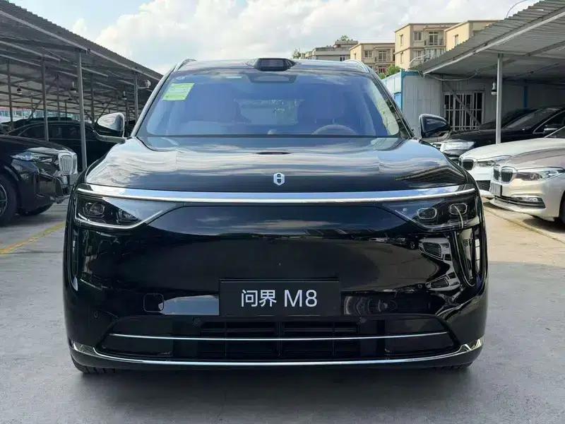 Wenjie M8 2025 Extended Range Max+ 5-Seat 4WD Version (192-line LiDAR) — миниатюра 2